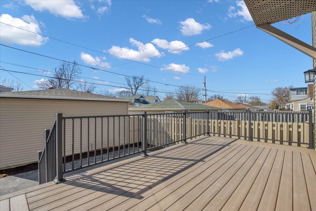 1527 Elgin Avenue, Forest Park, IL 60130