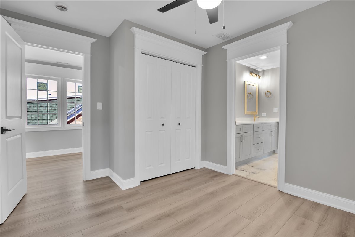 1527 Elgin Avenue, Forest Park, IL 60130