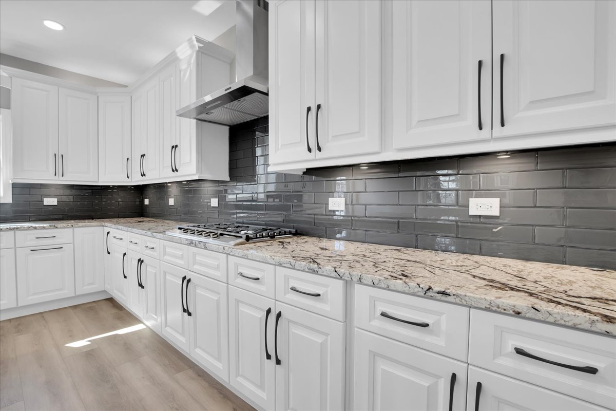 1527 Elgin Avenue, Forest Park, IL 60130