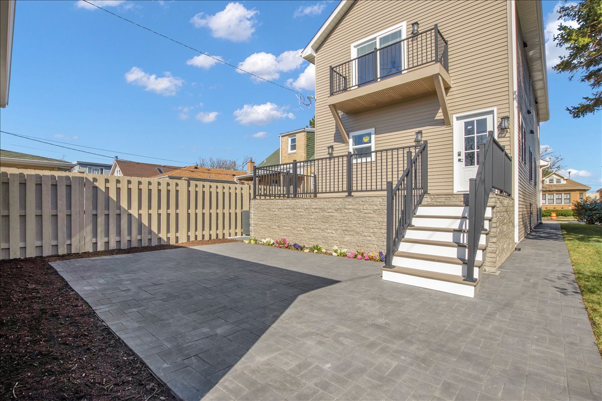 1527 Elgin Avenue, Forest Park, IL 60130