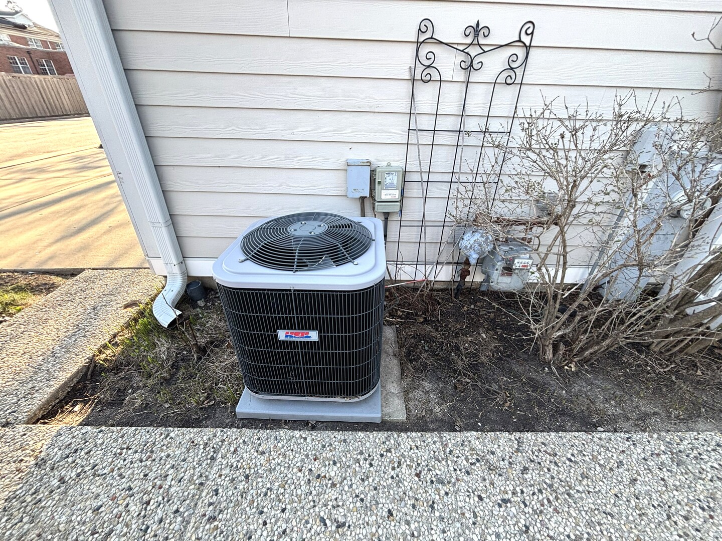 1414 Pebblecreek Drive, Glenview, IL 60025