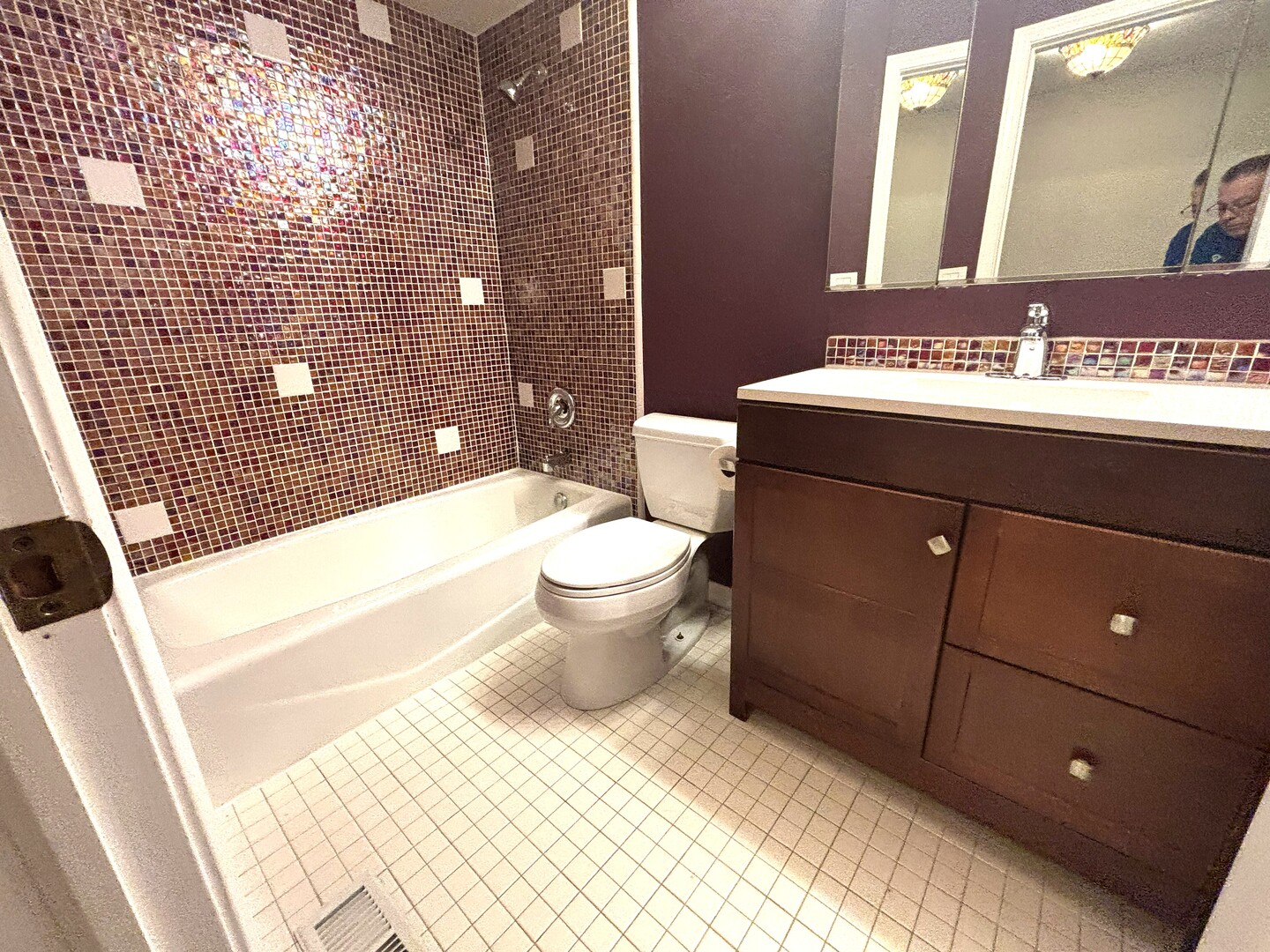 1414 Pebblecreek Drive, Glenview, IL 60025