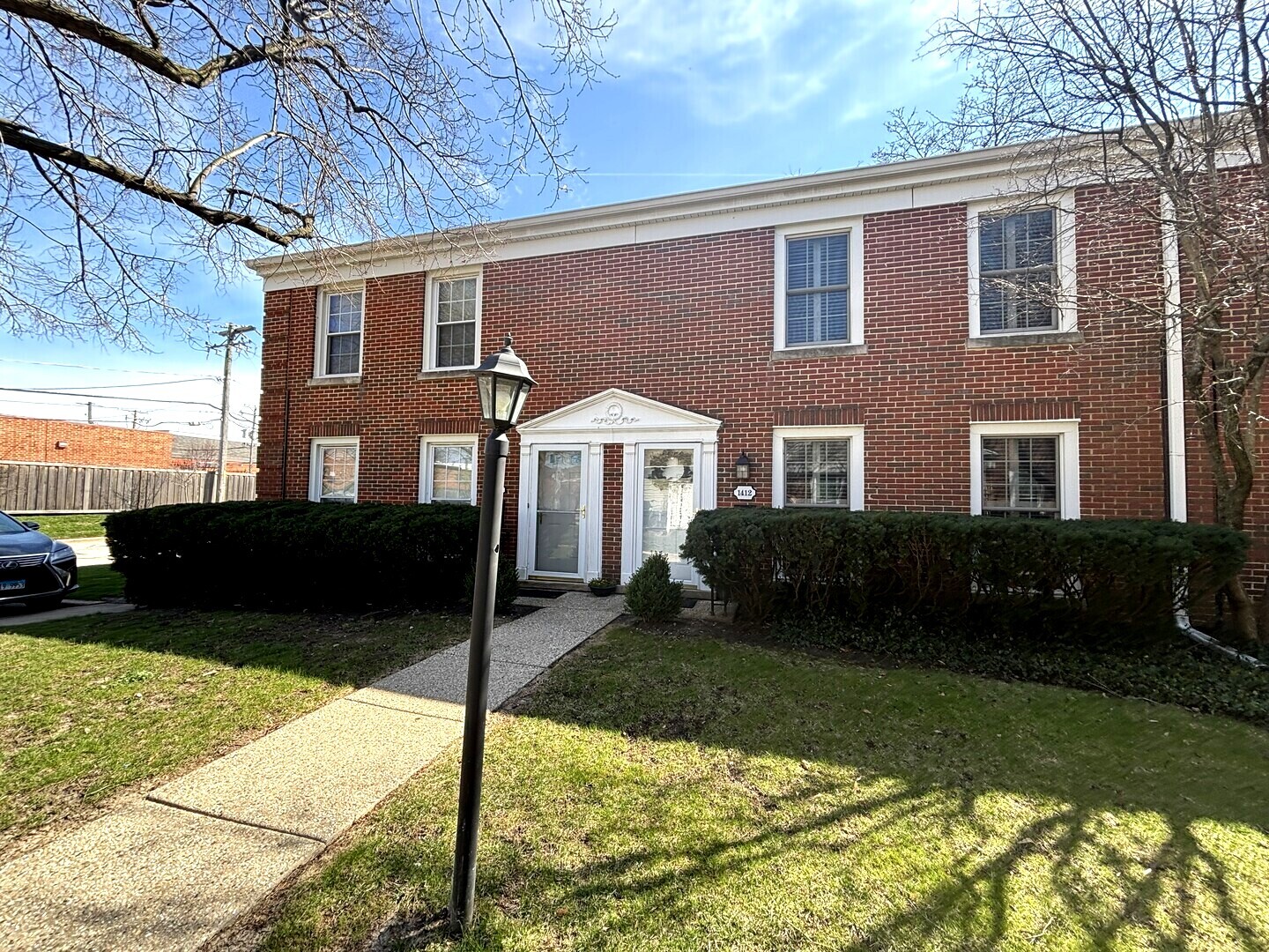 1414 Pebblecreek Drive, Glenview, IL 60025