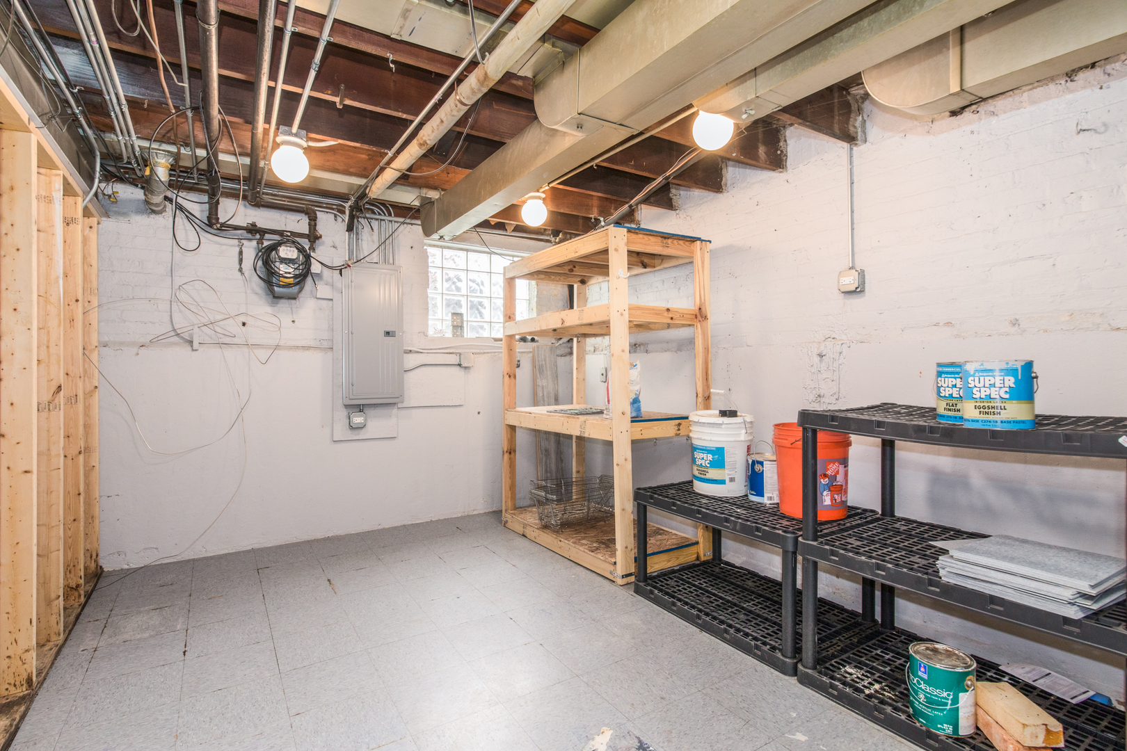 5158 W Carmen Avenue, Chicago, IL 60630