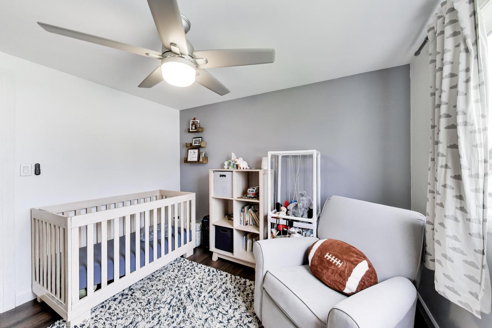 1605 W Lexington Drive, Arlington Heights, IL 60004