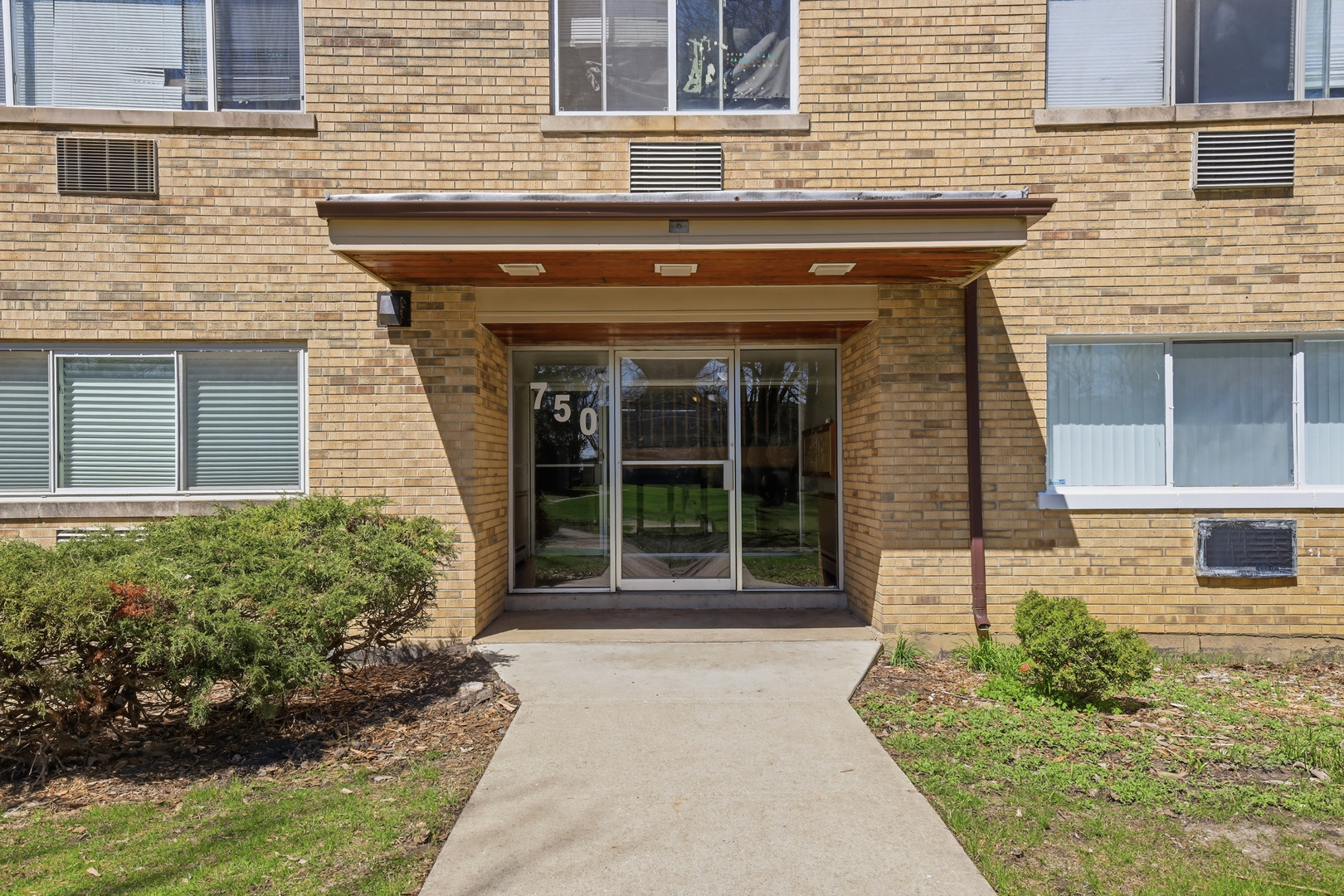 750 Dempster Street #CG4, Mount Prospect, IL 60056