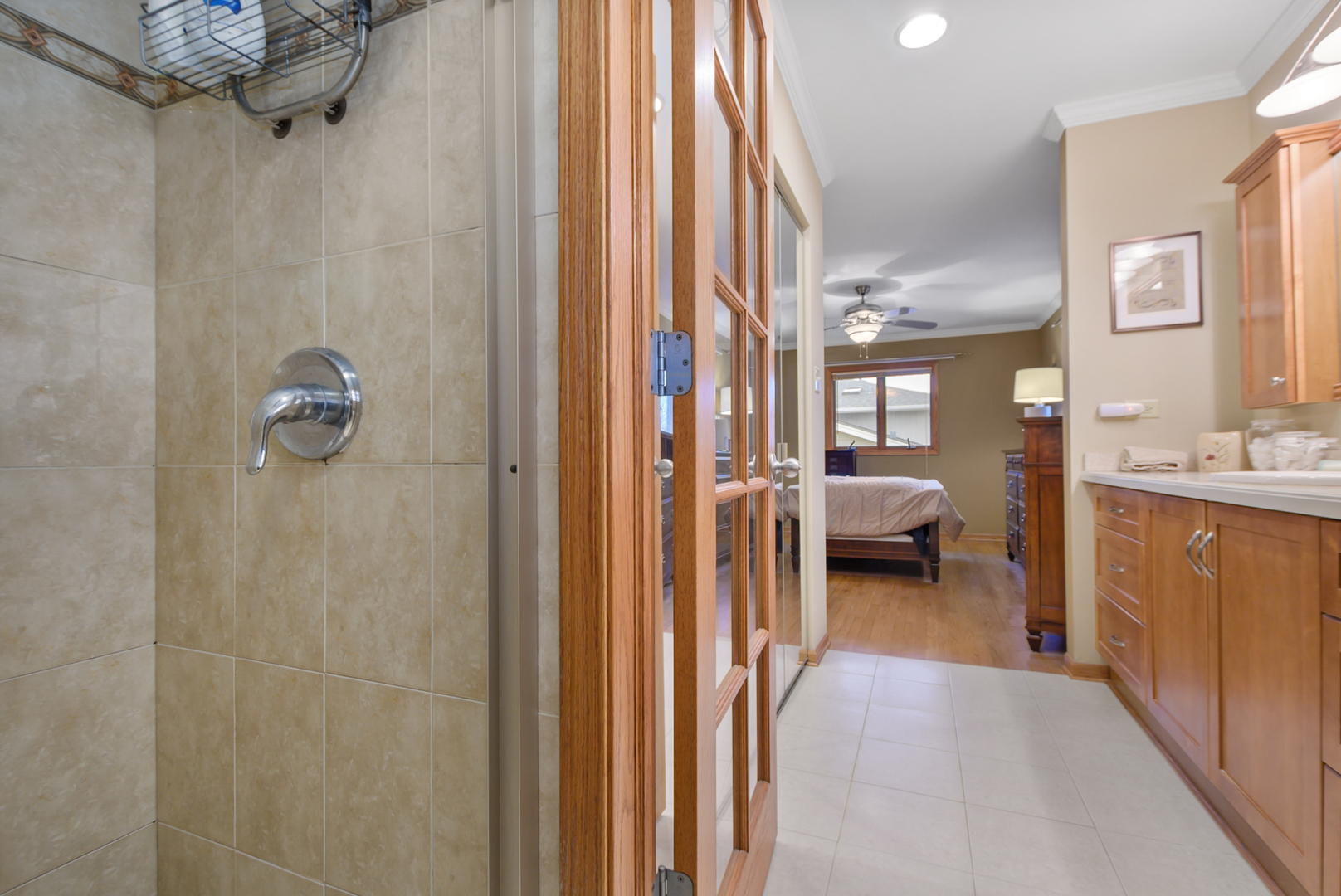 15329 Oak Road, Oak Forest, IL 60452