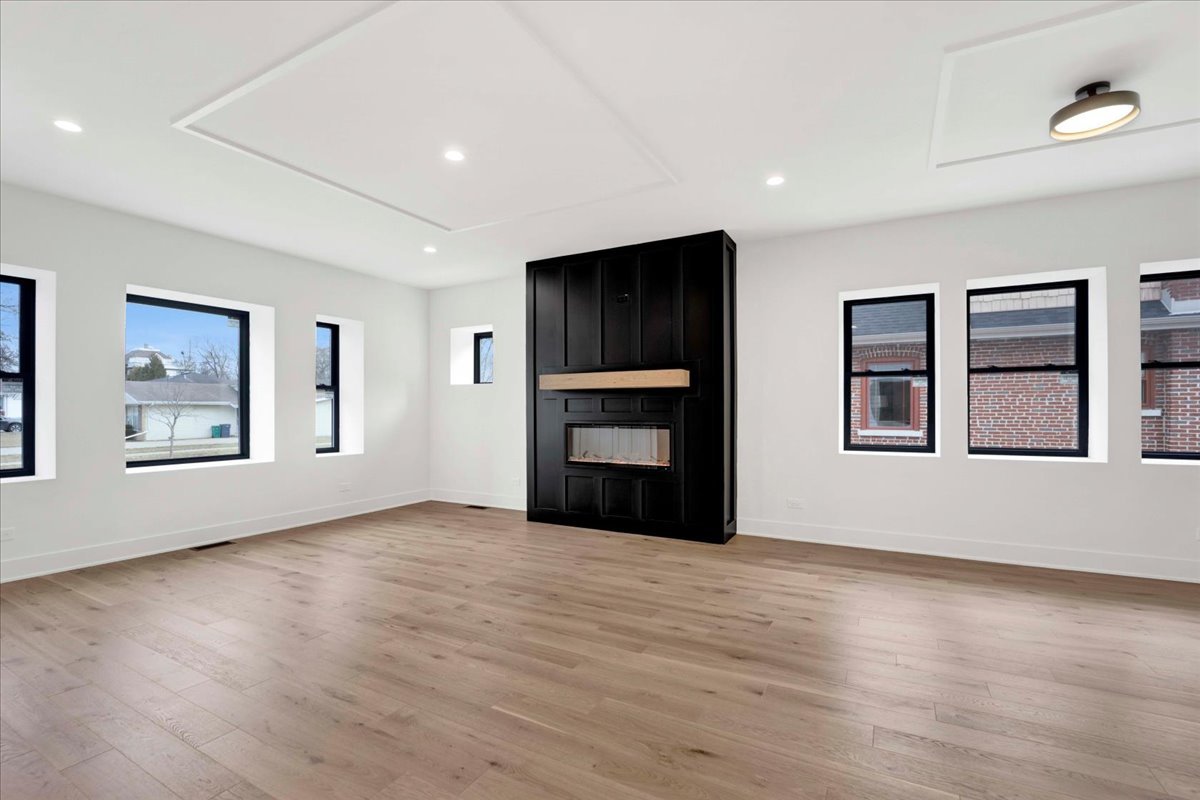 218 N Park Avenue, Lombard, IL 60148