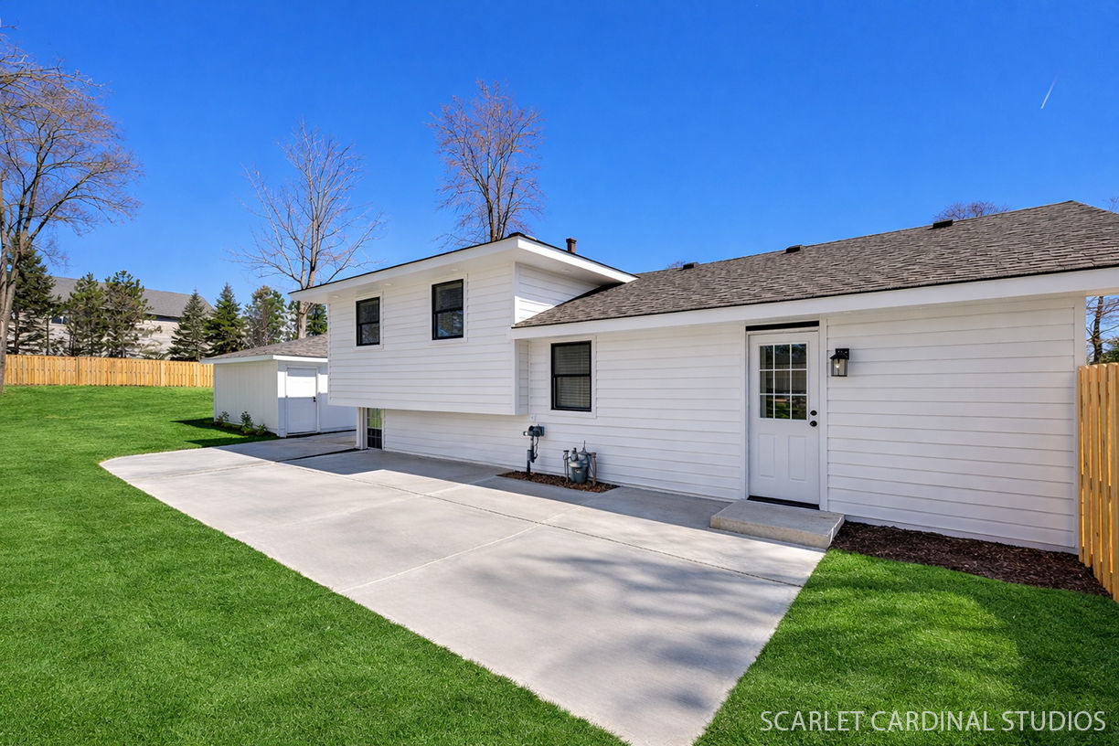 22W080 Valleyview Drive, Glen Ellyn, IL 60137