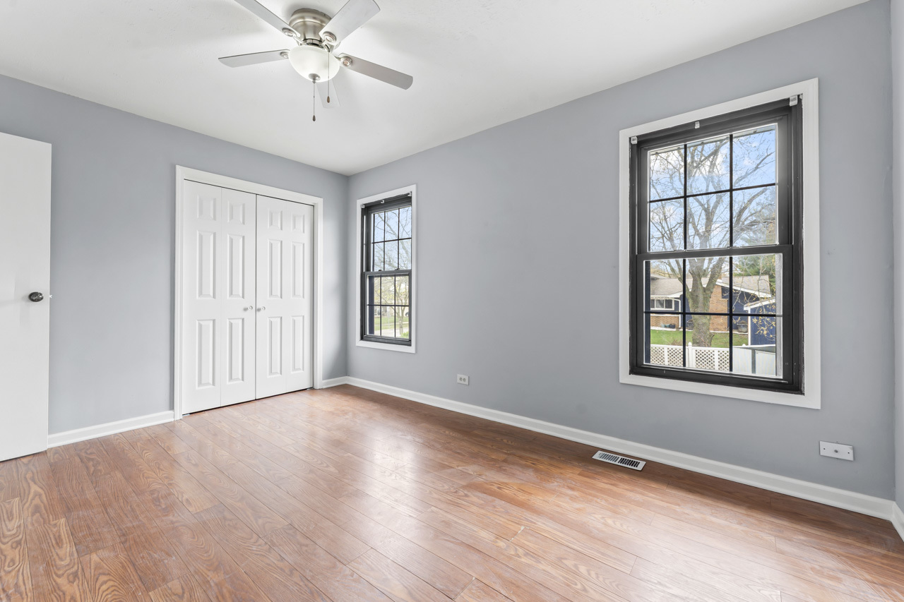 161 Oakwood Drive, Bolingbrook, IL 60440