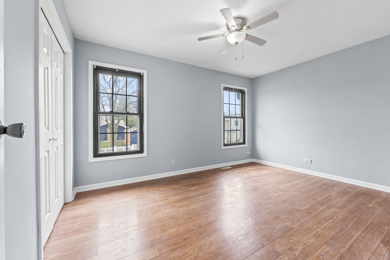 161 Oakwood Drive, Bolingbrook, IL 60440