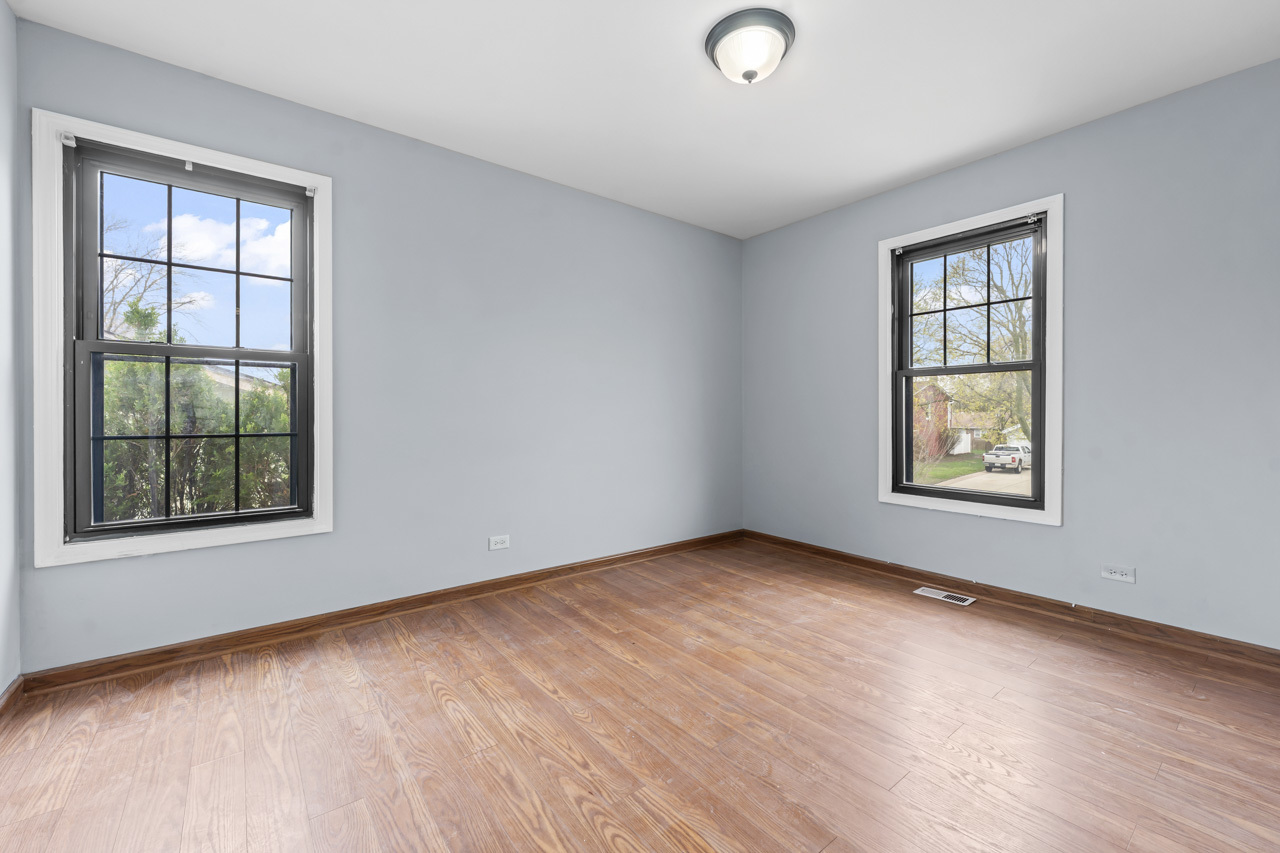 161 Oakwood Drive, Bolingbrook, IL 60440