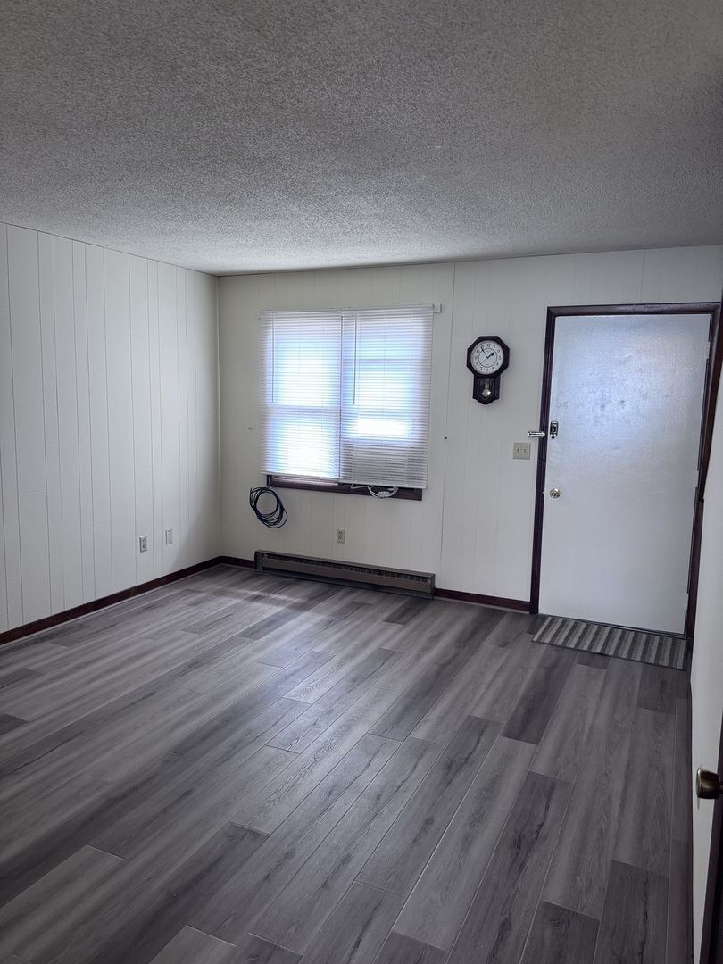 207 W Hydraulic Street #2, Yorkville, IL 60560