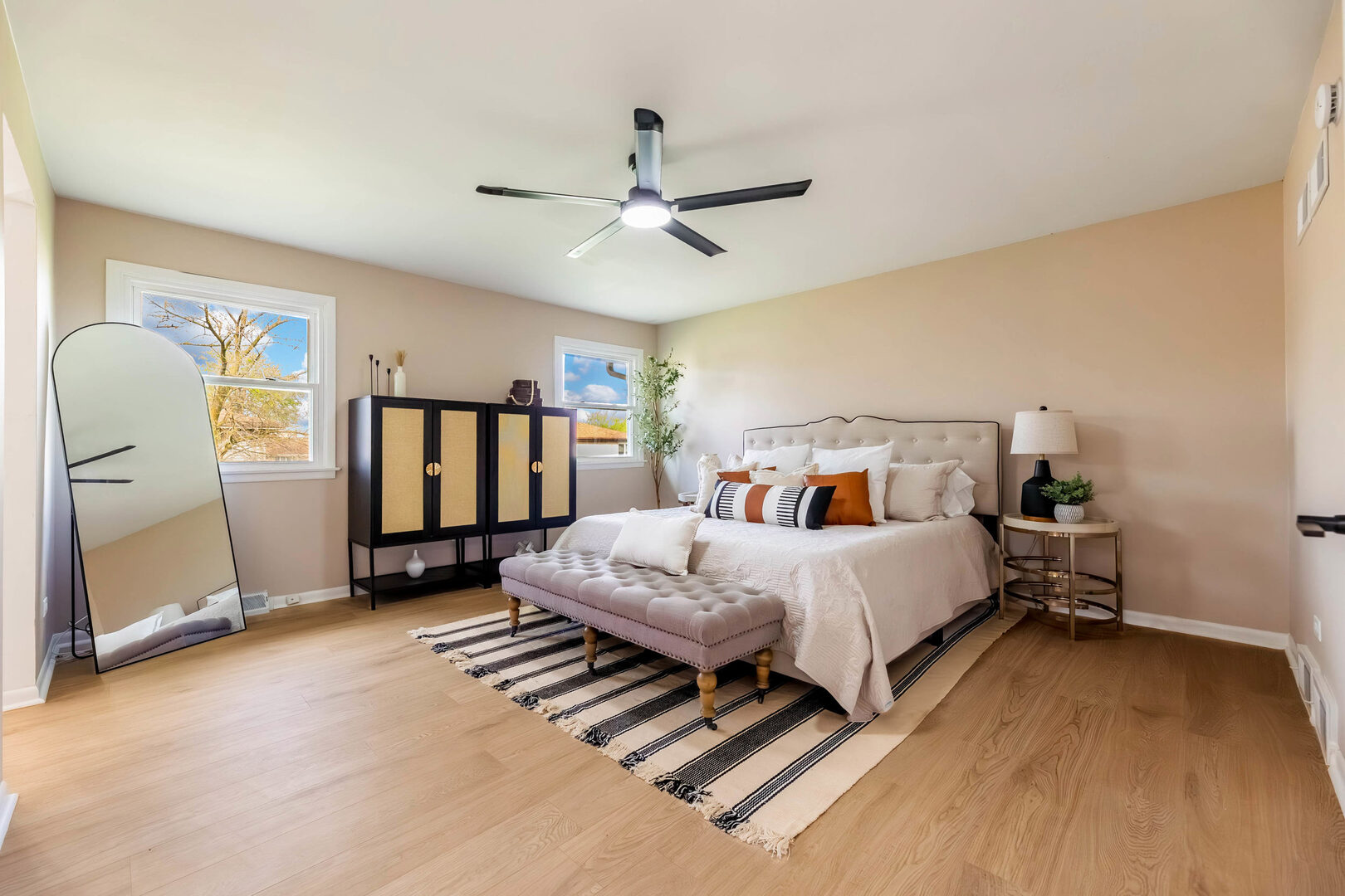 252 S Ellis Avenue, Glenwood, IL 60425