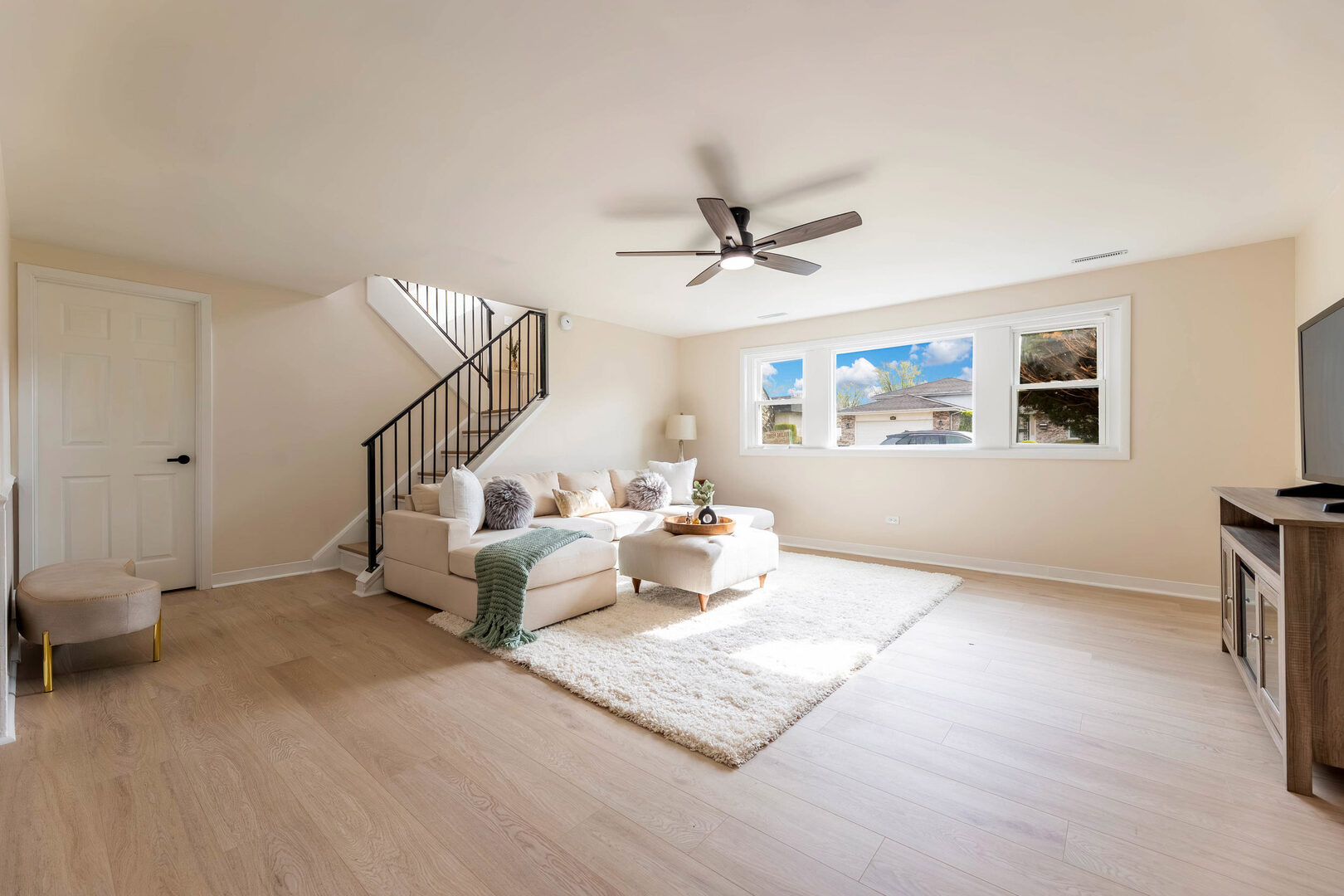 252 S Ellis Avenue, Glenwood, IL 60425