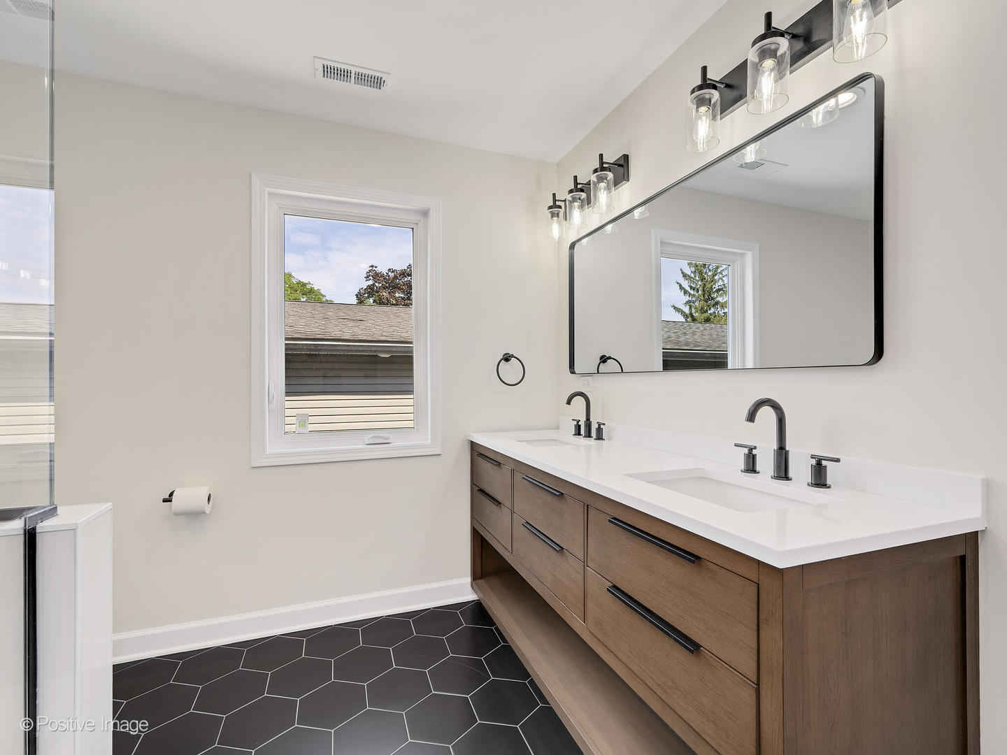 4206 Forest Avenue, Downers Grove, IL 60515