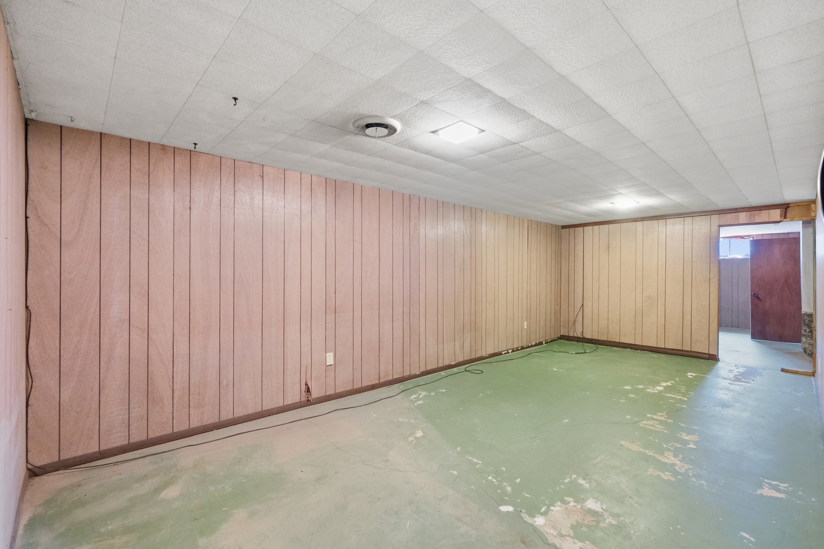 30W125 Claymore Lane, Naperville, IL 60563