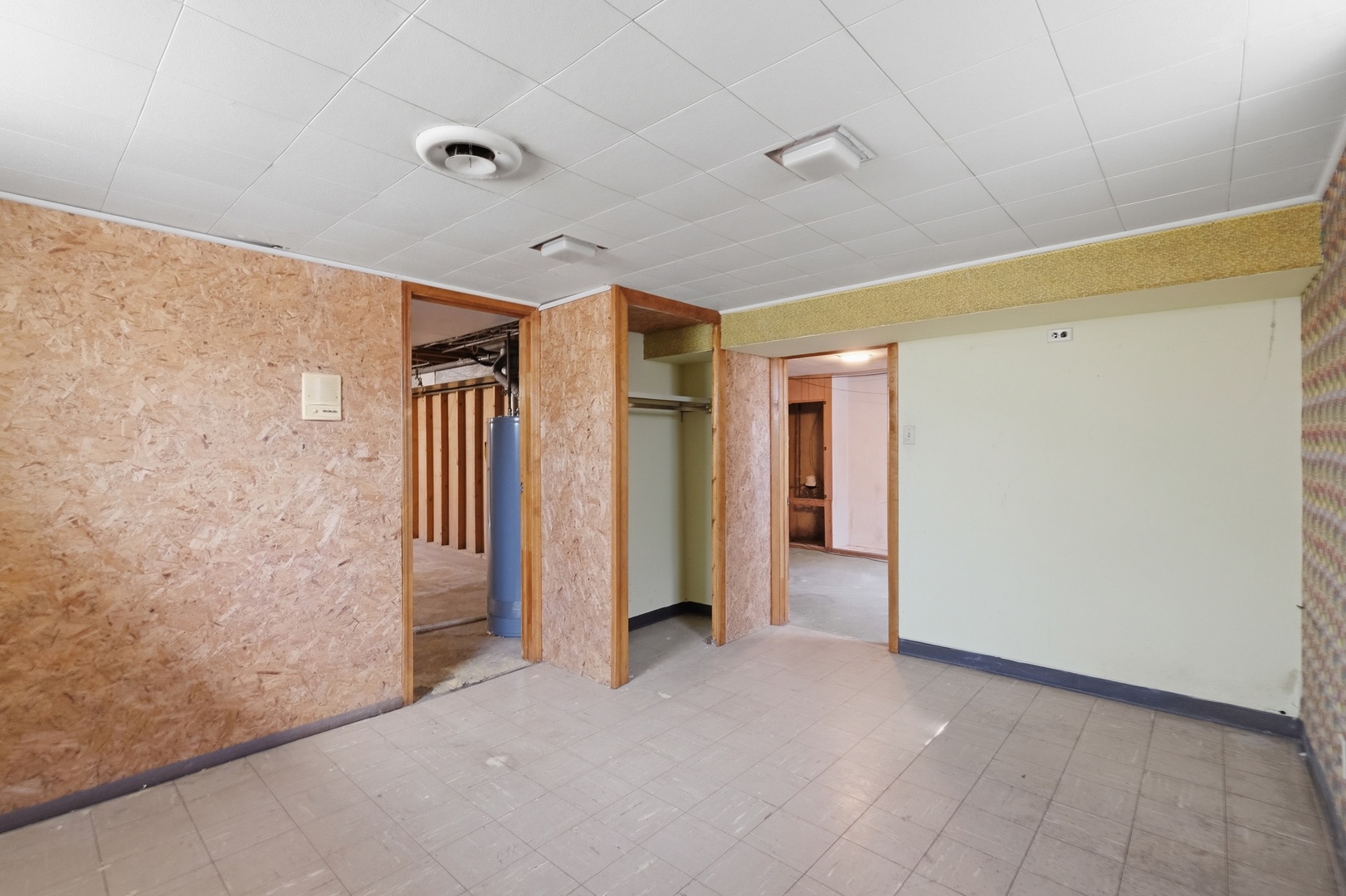 30W125 Claymore Lane, Naperville, IL 60563