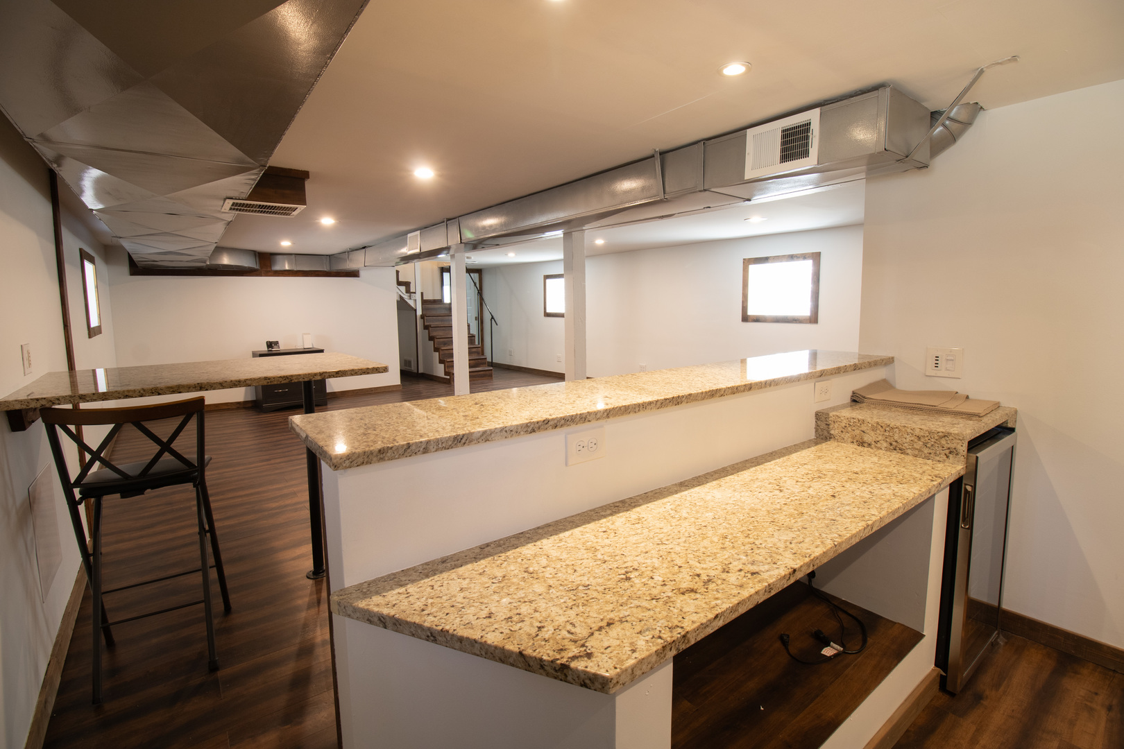 6840 30th Street, Berwyn, IL 60402