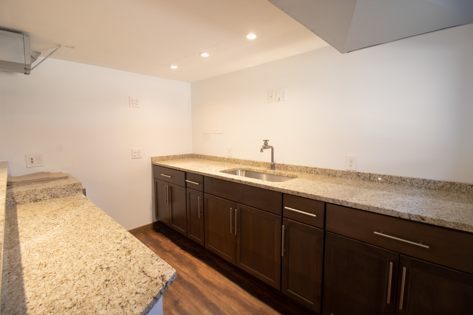 6840 30th Street, Berwyn, IL 60402