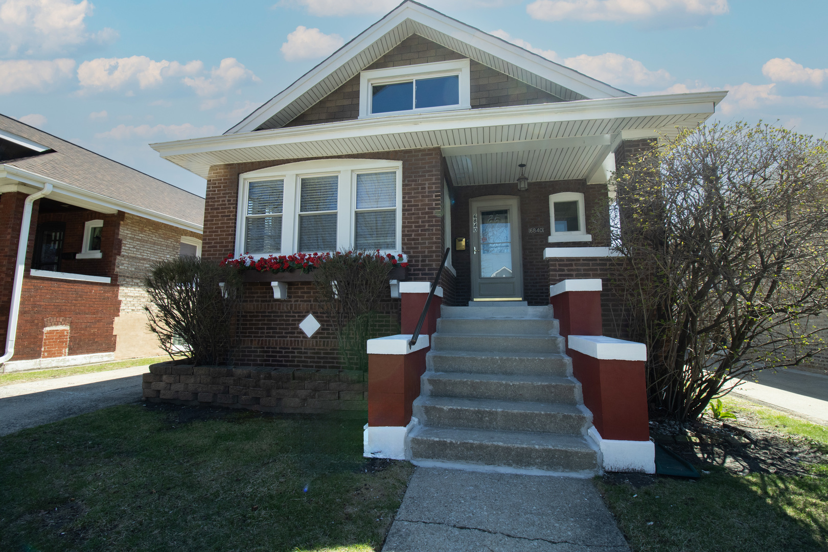 6840 30th Street, Berwyn, IL 60402