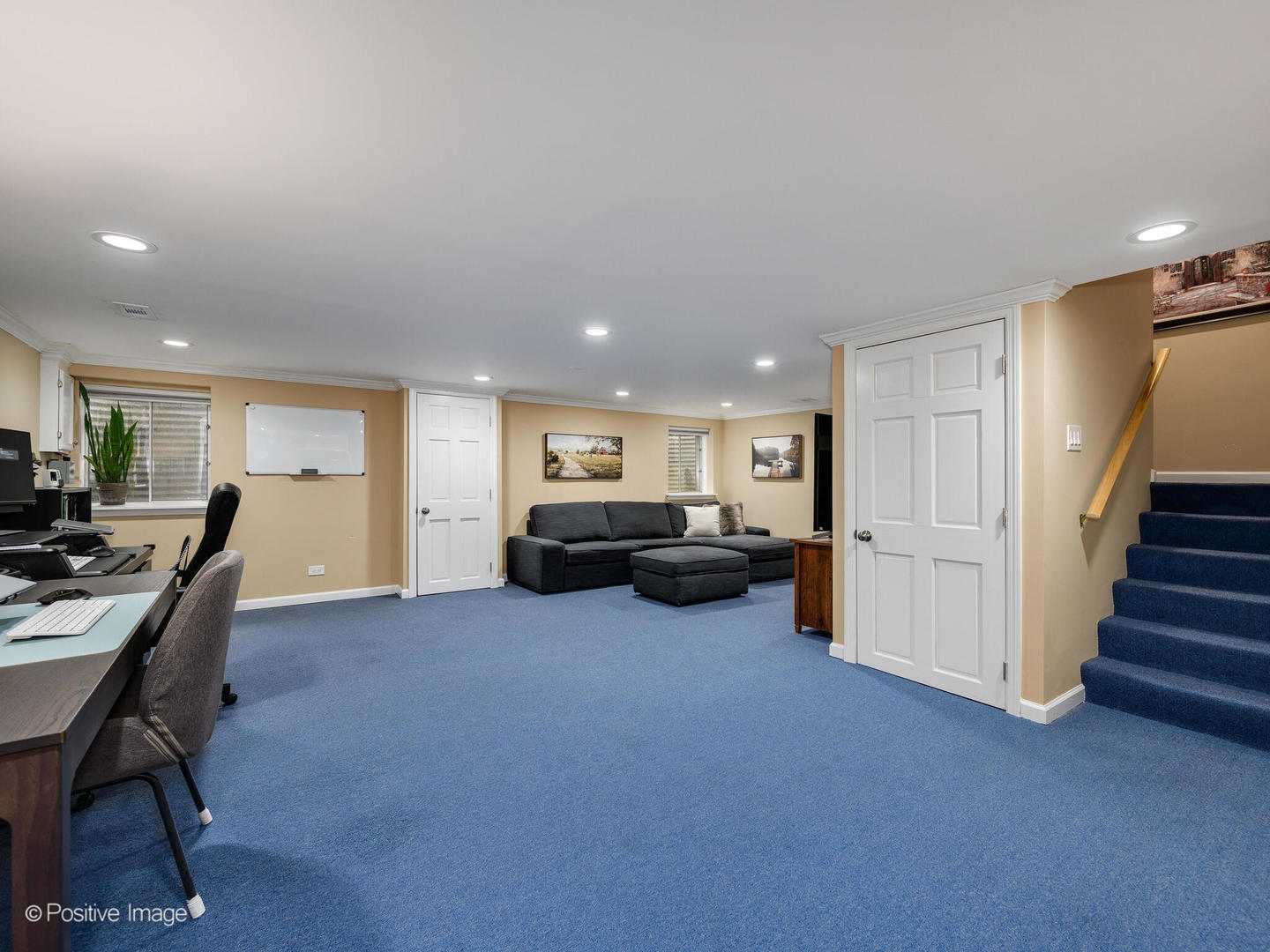 1150 Oakview Drive, Wheaton, IL 60187