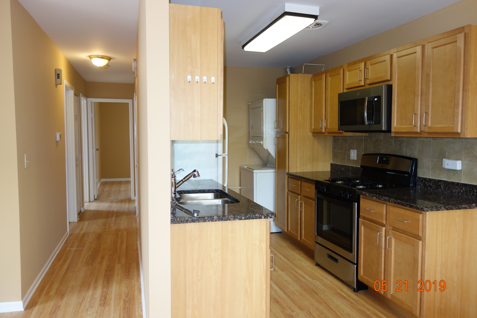 300 Meadow Court #300, Vernon Hills, IL 60061