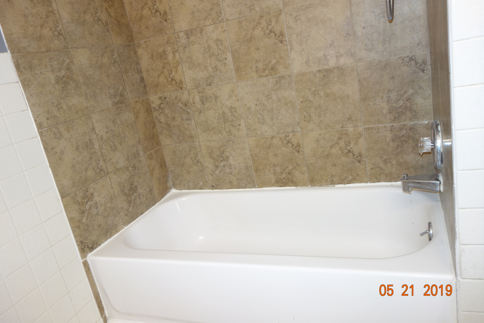 300 Meadow Court #300, Vernon Hills, IL 60061