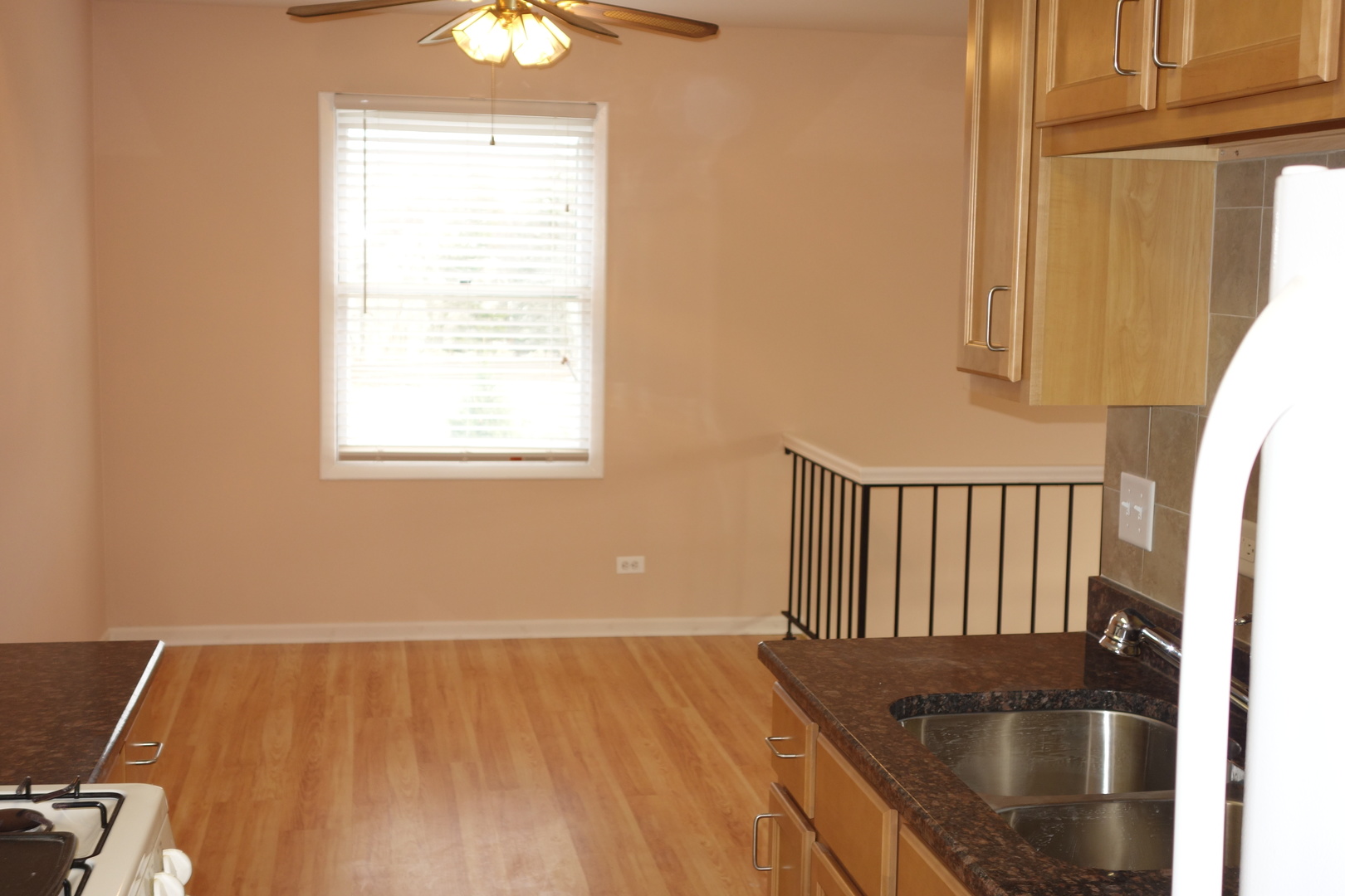 300 Meadow Court #300, Vernon Hills, IL 60061