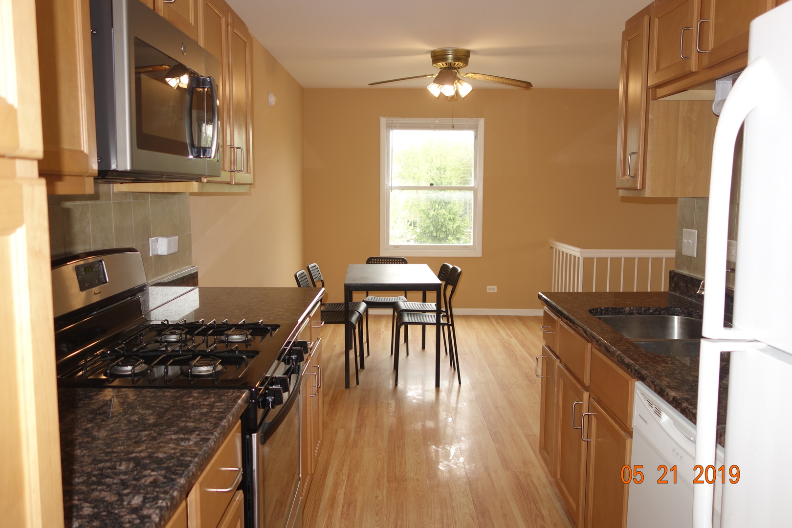 300 Meadow Court #300, Vernon Hills, IL 60061