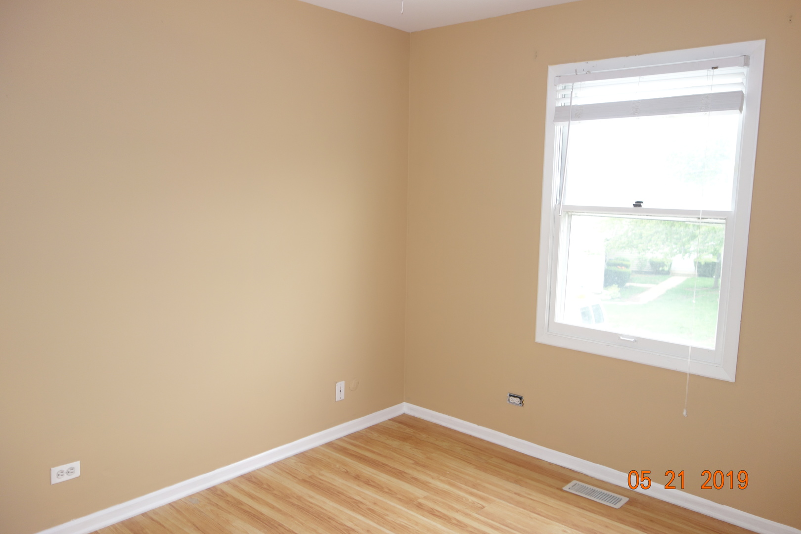 300 Meadow Court #300, Vernon Hills, IL 60061