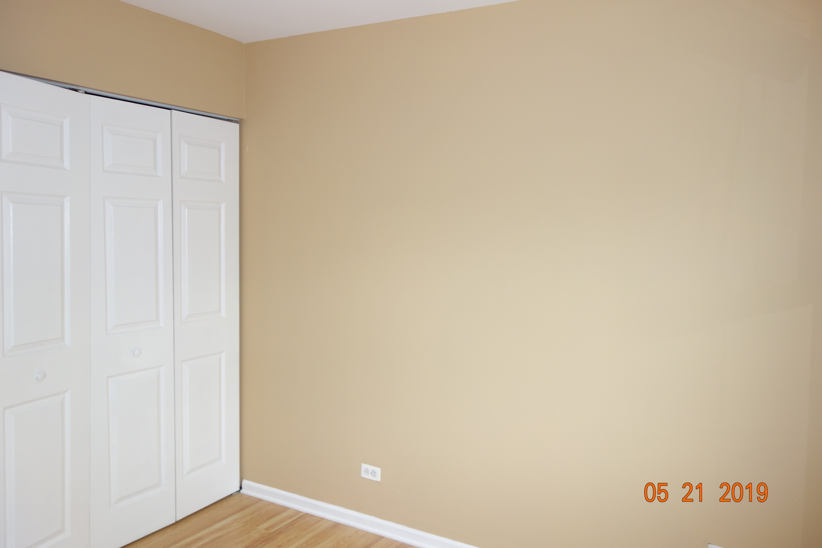 300 Meadow Court #300, Vernon Hills, IL 60061