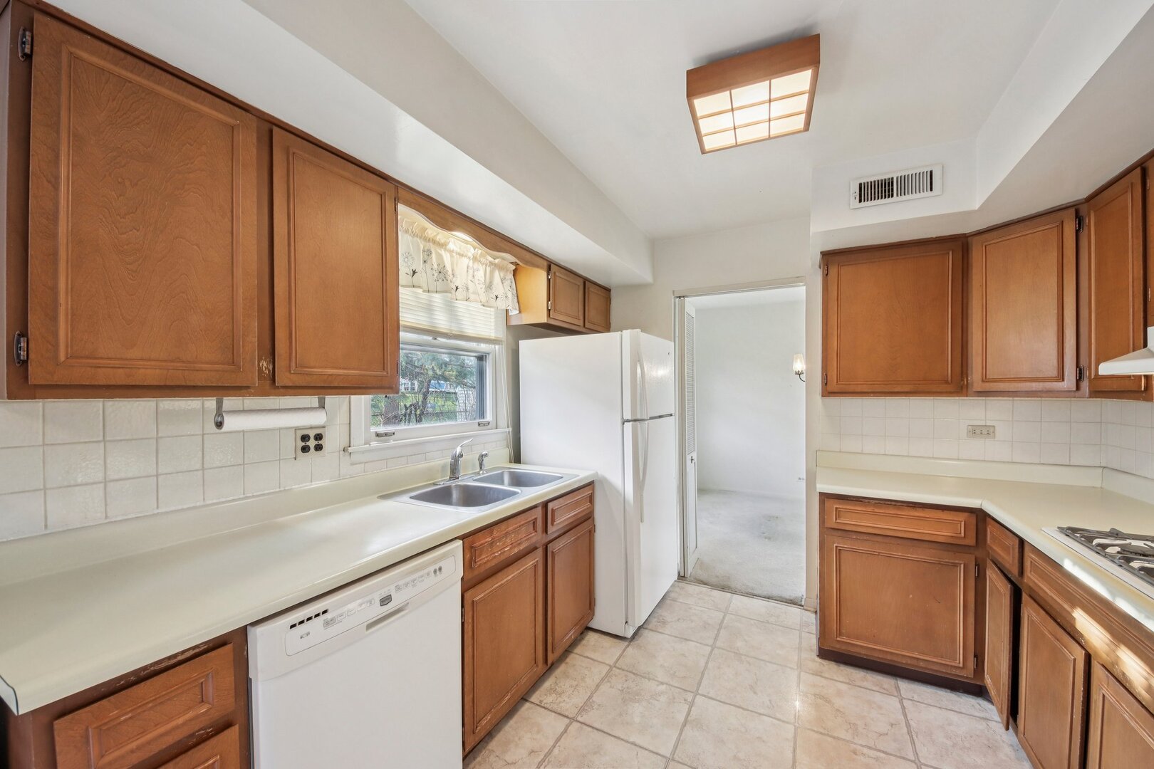 817 Belair Drive, Darien, IL 60561