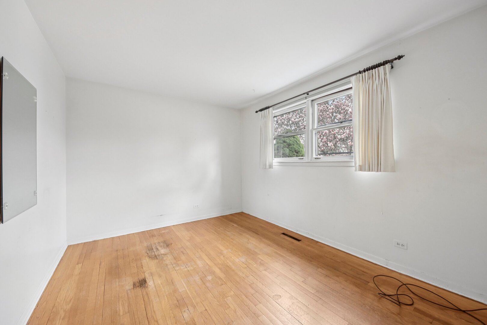 817 Belair Drive, Darien, IL 60561