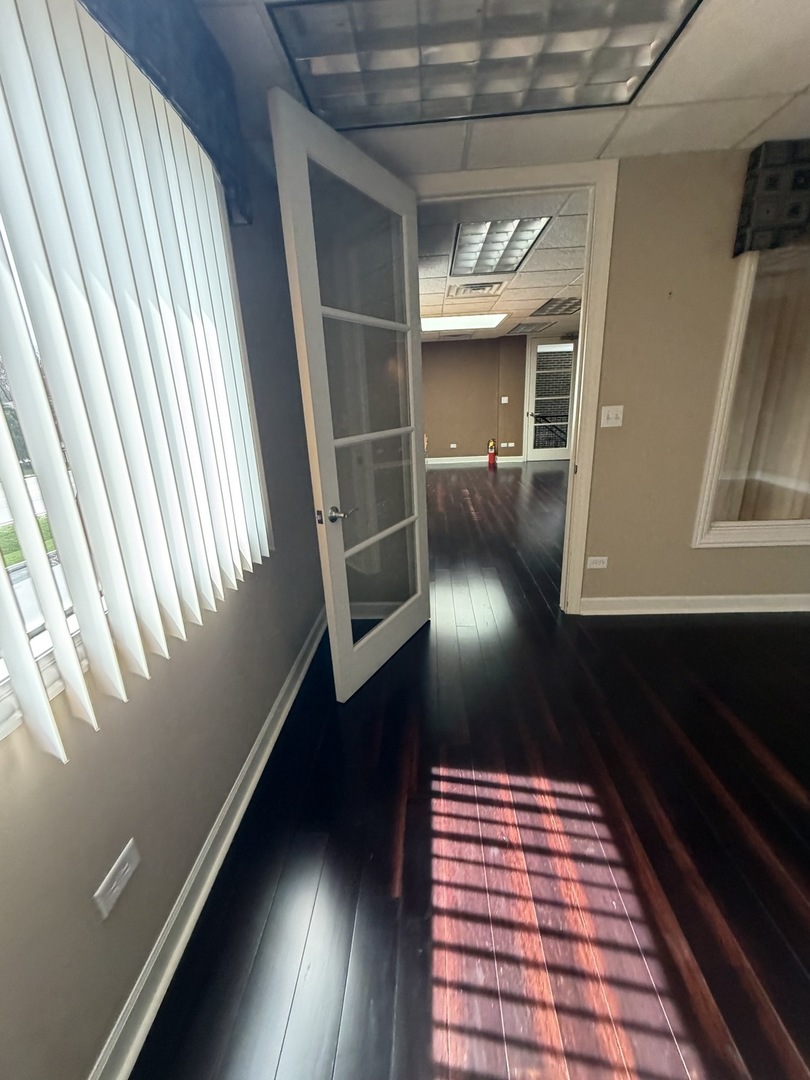 6500 W College Drive, Palos Heights, IL 60463