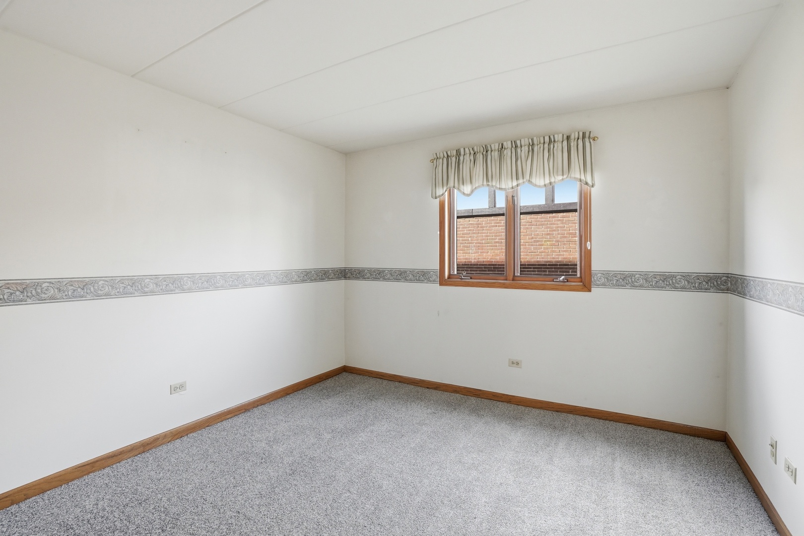 11042 S Theresa Circle #1C, Palos Hills, IL 60465