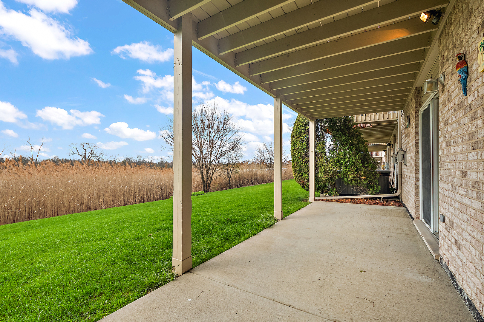 6881 Geneva Drive, Tinley Park, IL 60477