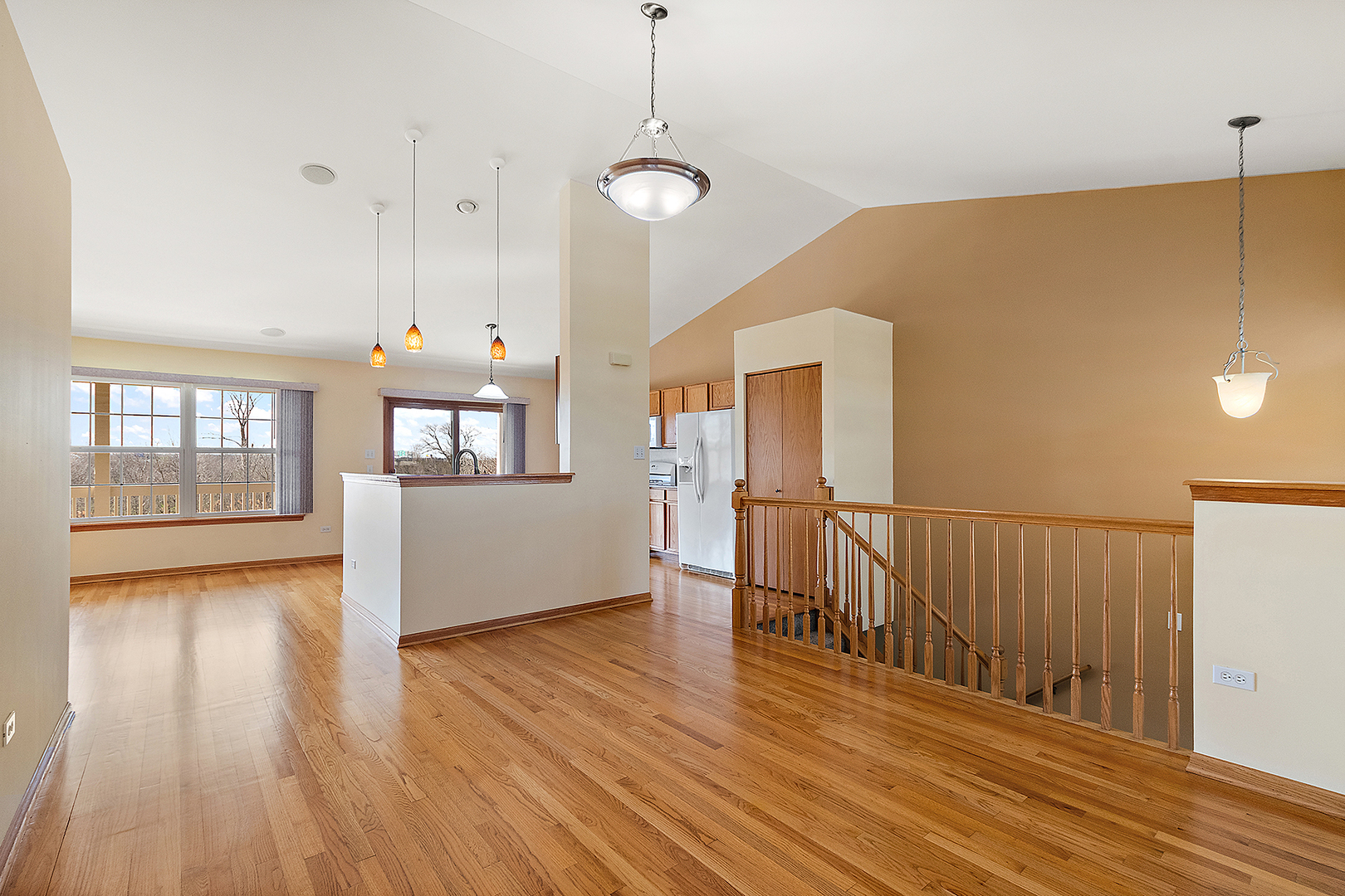 6881 Geneva Drive, Tinley Park, IL 60477