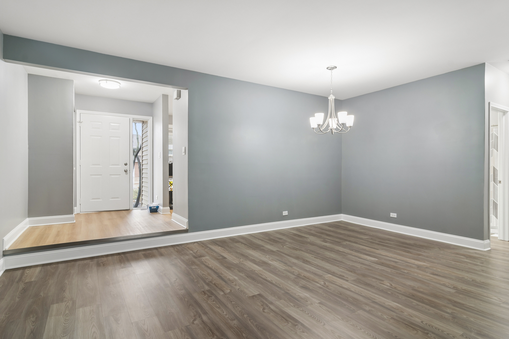 927 Hidden Lake Drive #0, Buffalo Grove, IL 60089