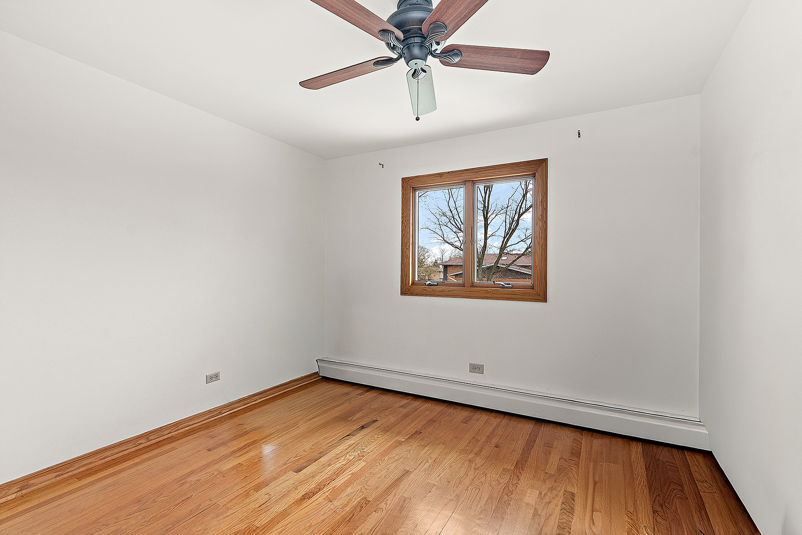 15120 Spruce Lane, Oak Forest, IL 60452