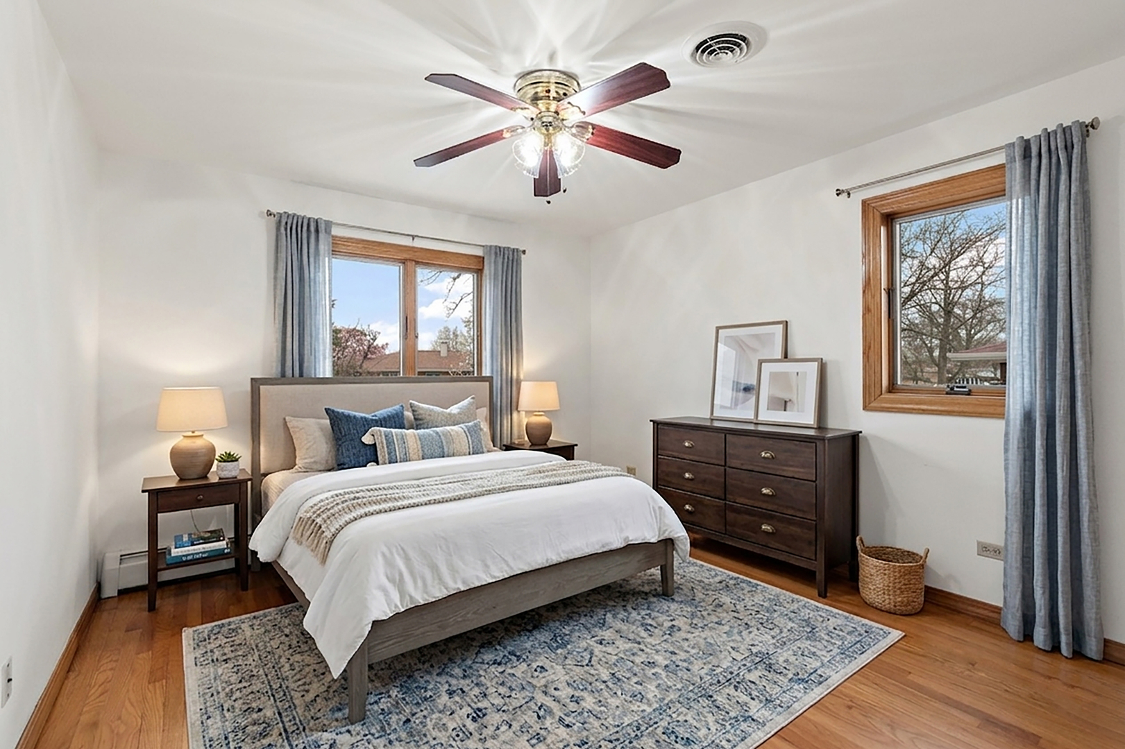 15120 Spruce Lane, Oak Forest, IL 60452