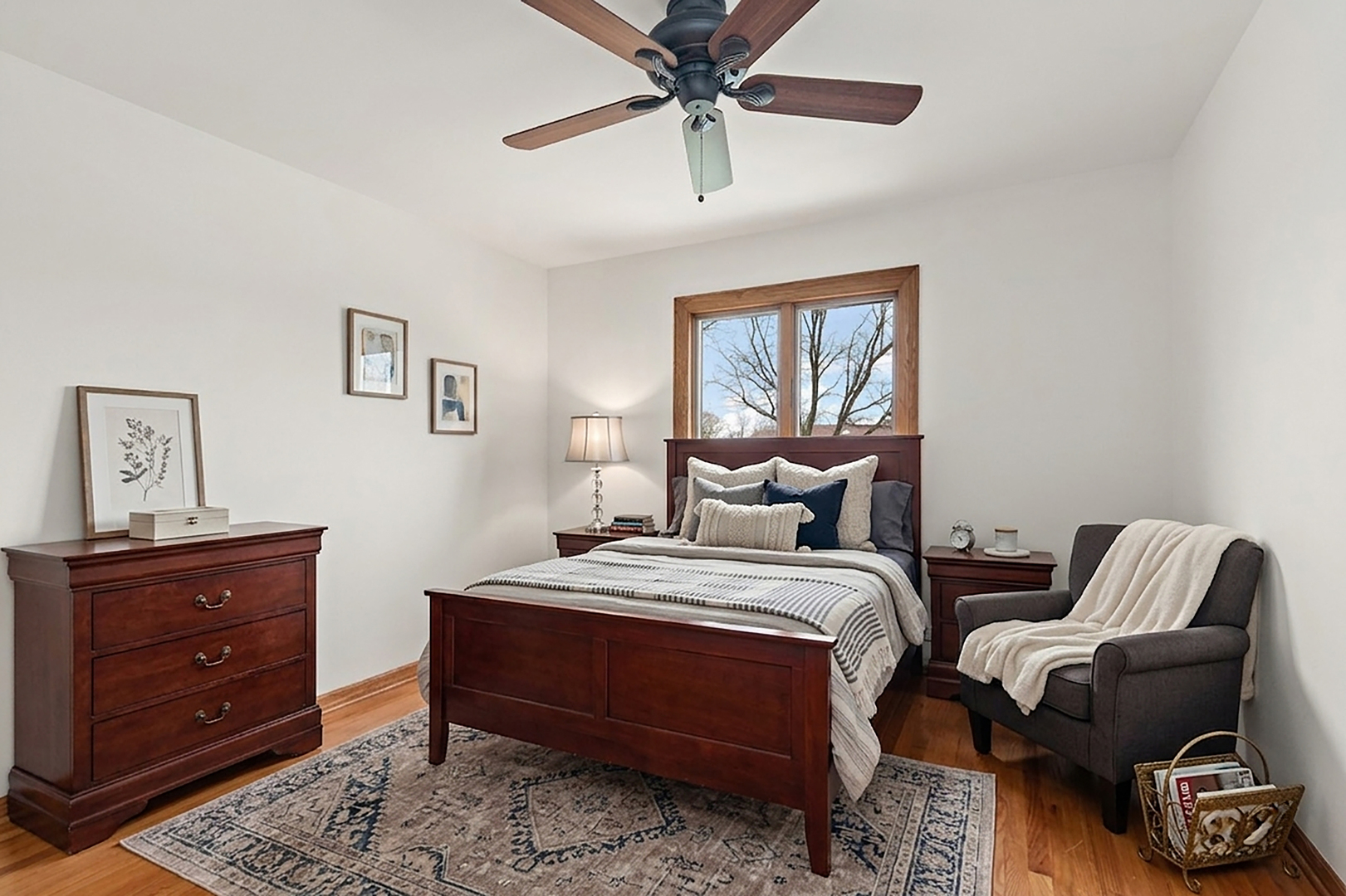 15120 Spruce Lane, Oak Forest, IL 60452