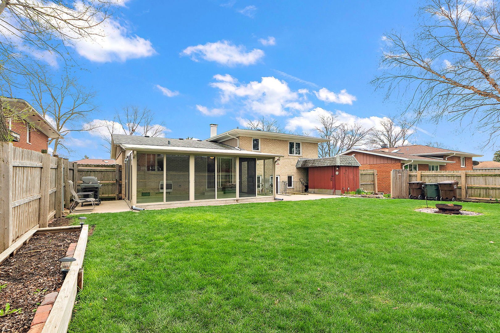 15120 Spruce Lane, Oak Forest, IL 60452