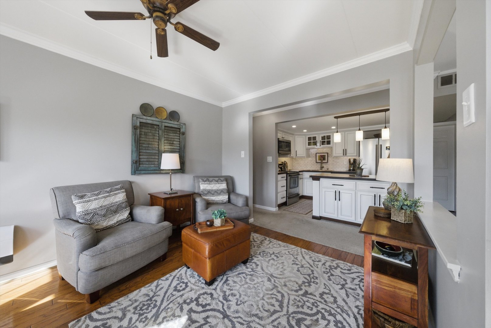 12642 S London Lane #2, Palos Heights, IL 60463