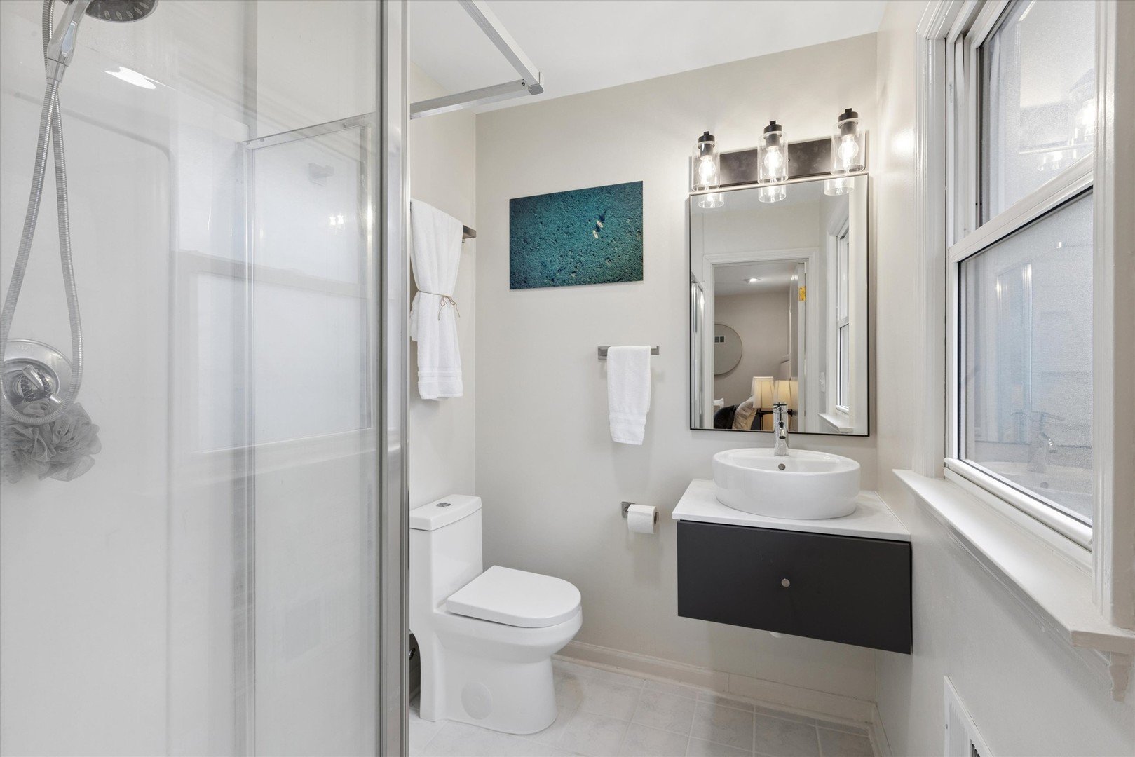 123 E Columbia Avenue, Elmhurst, IL 60126