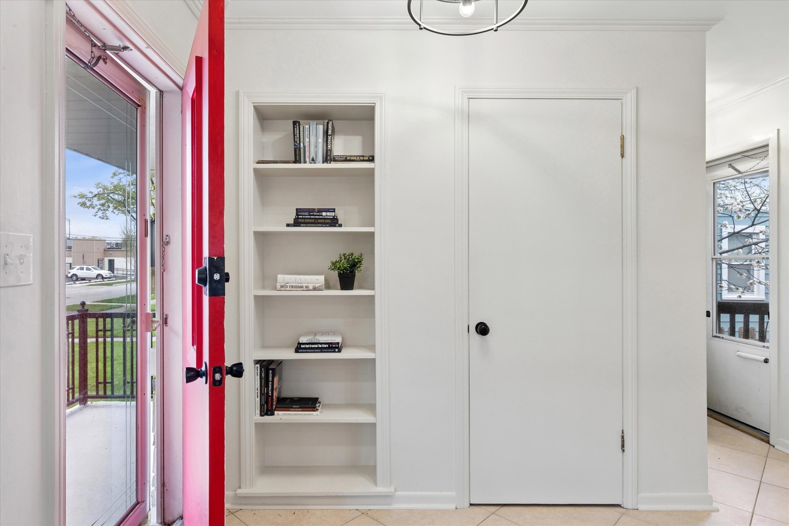 123 E Columbia Avenue, Elmhurst, IL 60126