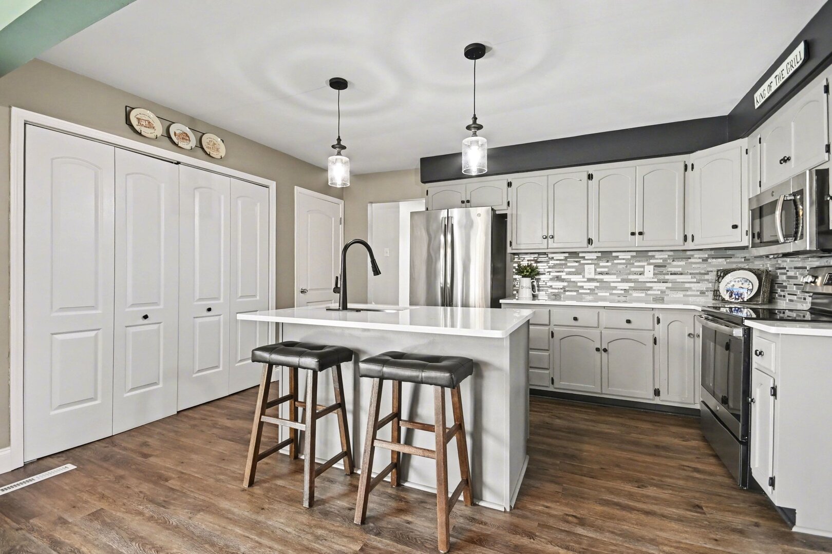 11612 N Brightway Drive, Mokena, IL 60448