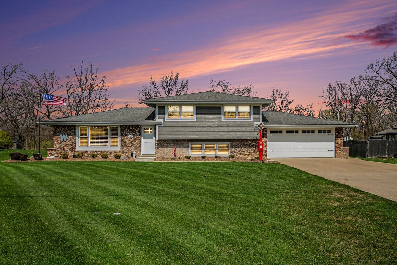 11612 N Brightway Drive, Mokena, IL 60448