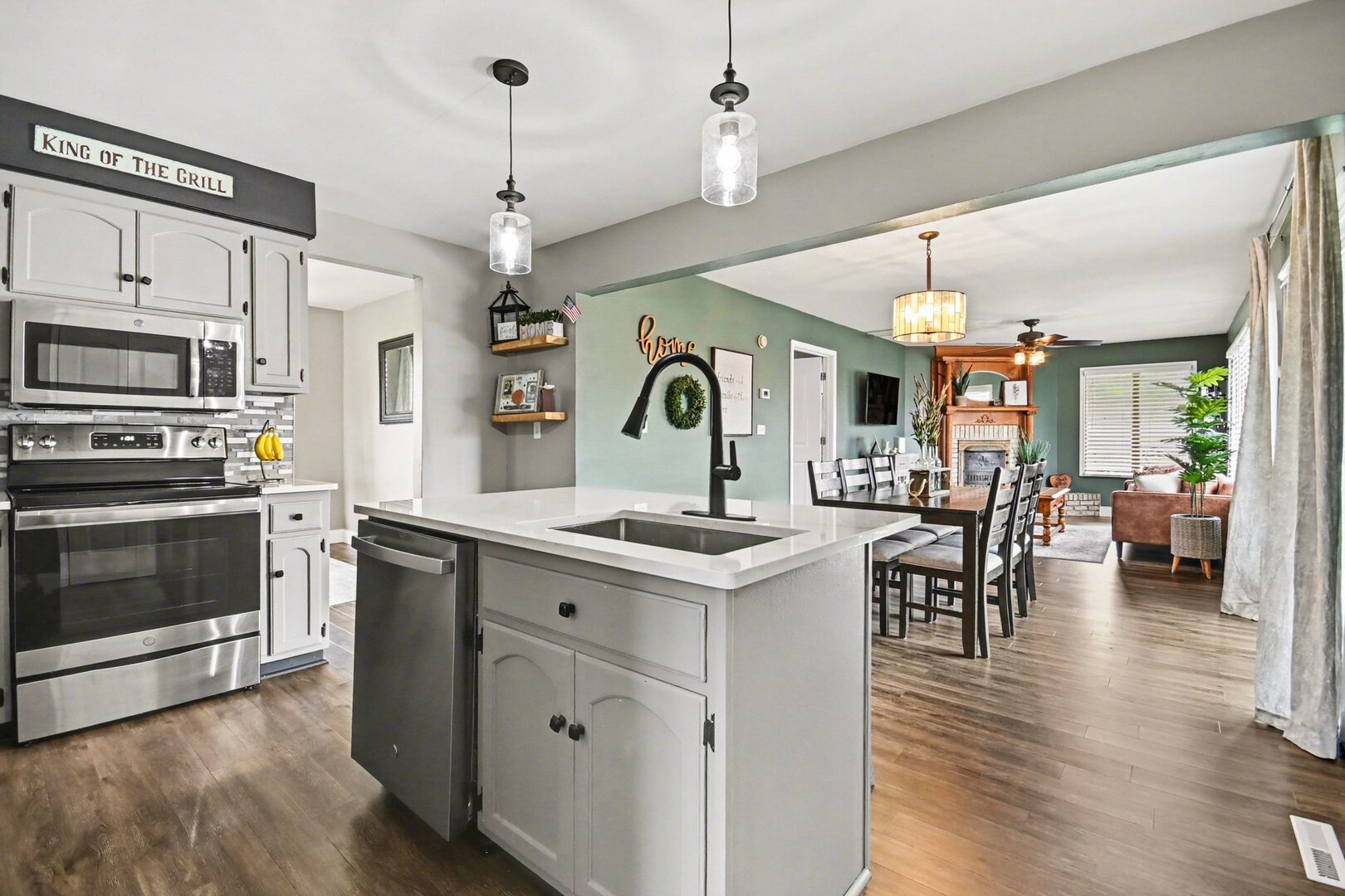 11612 N Brightway Drive, Mokena, IL 60448