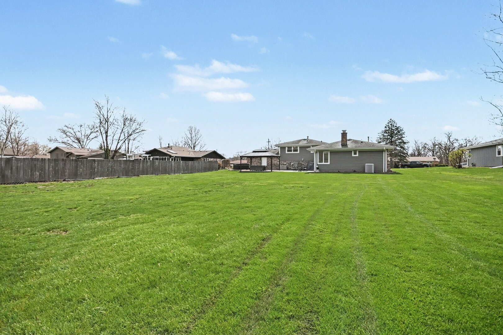 11612 N Brightway Drive, Mokena, IL 60448